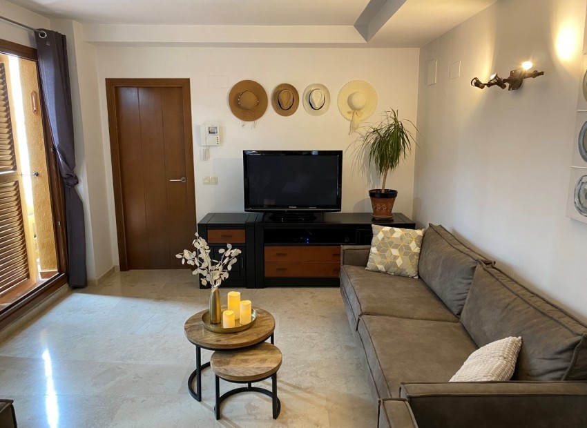 Resale - Appartement - Punta Prima - La Entrada
