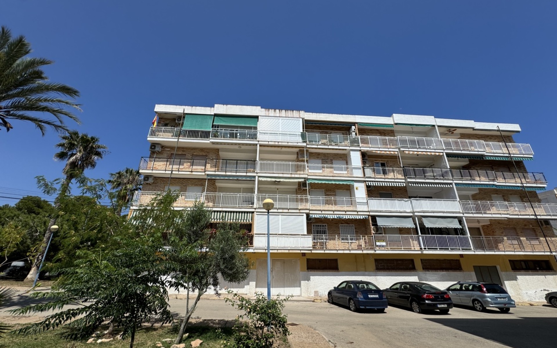 Resale - Appartement - Punta Prima