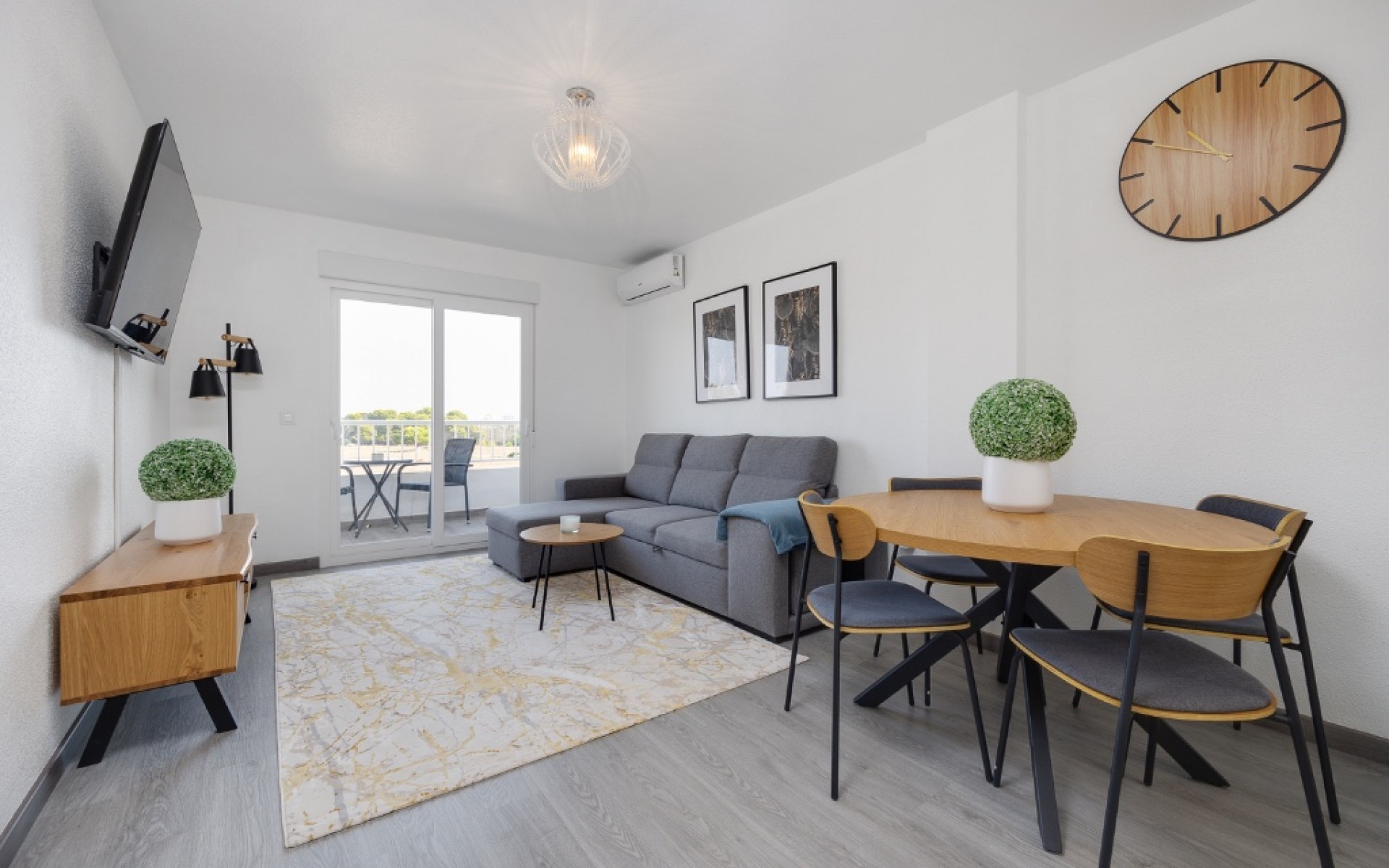 Resale - Appartement - Punta Prima