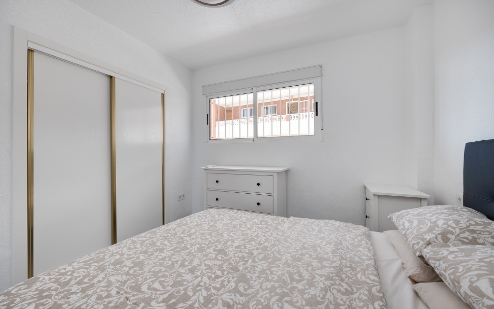 Resale - Appartement - Punta Prima