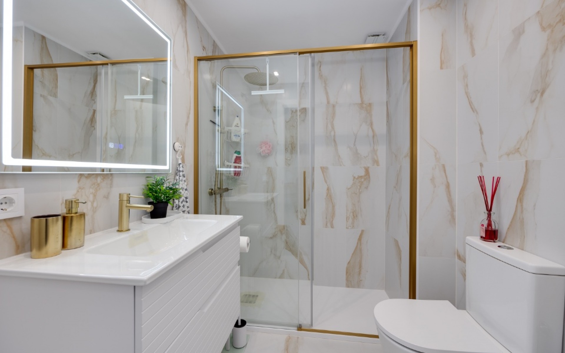 Resale - Appartement - Punta Prima