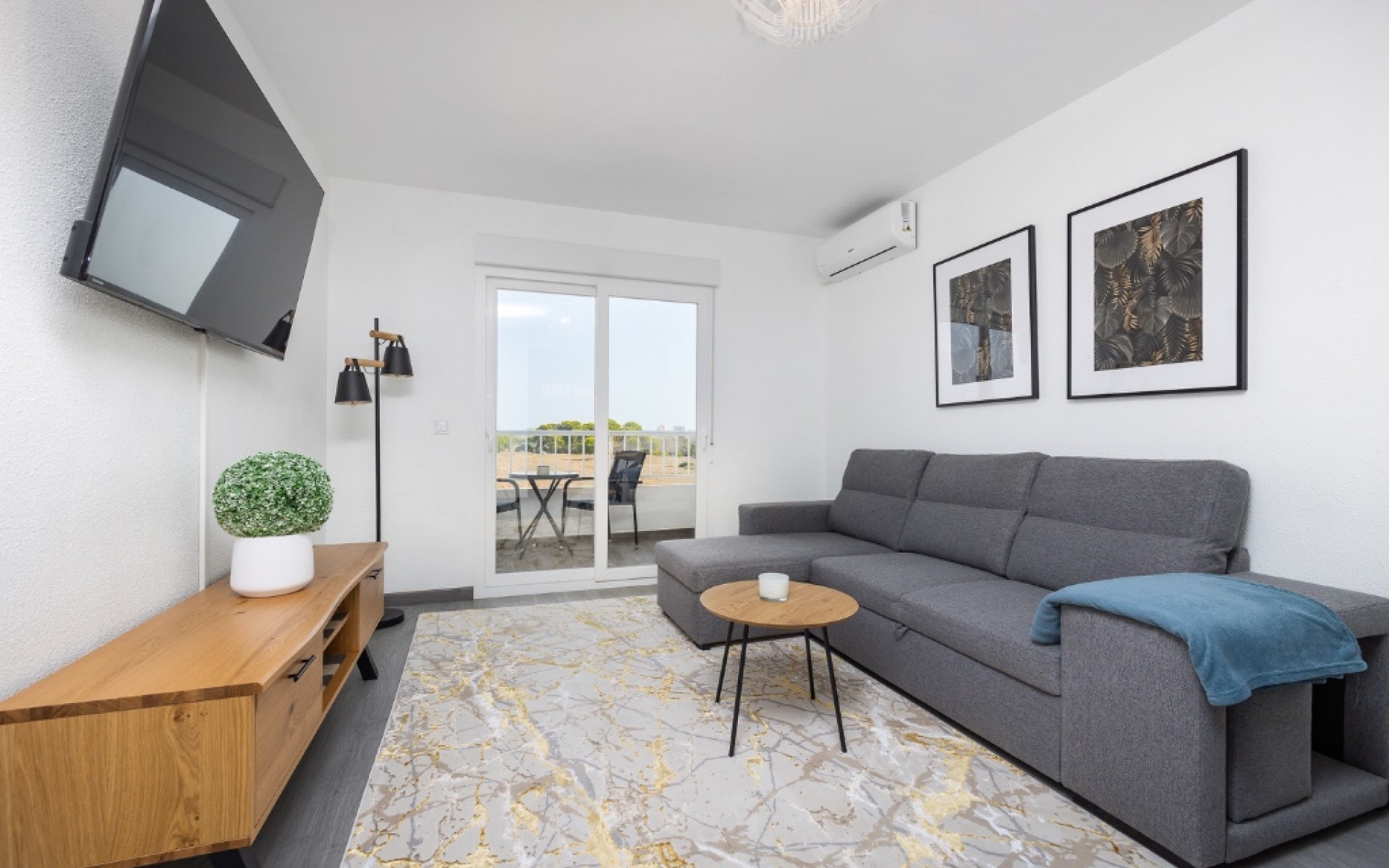 Resale - Appartement - Punta Prima