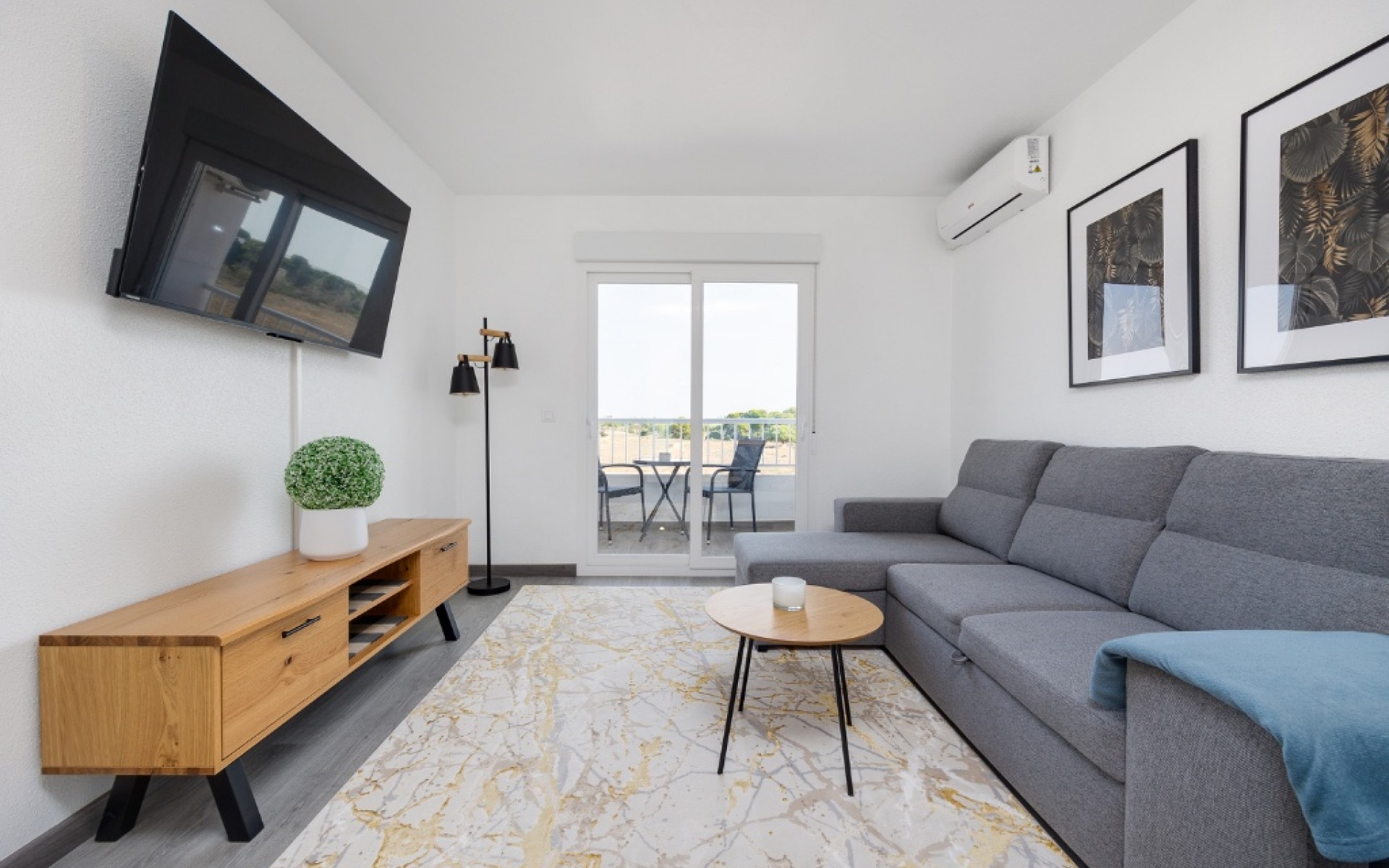 Resale - Appartement - Punta Prima