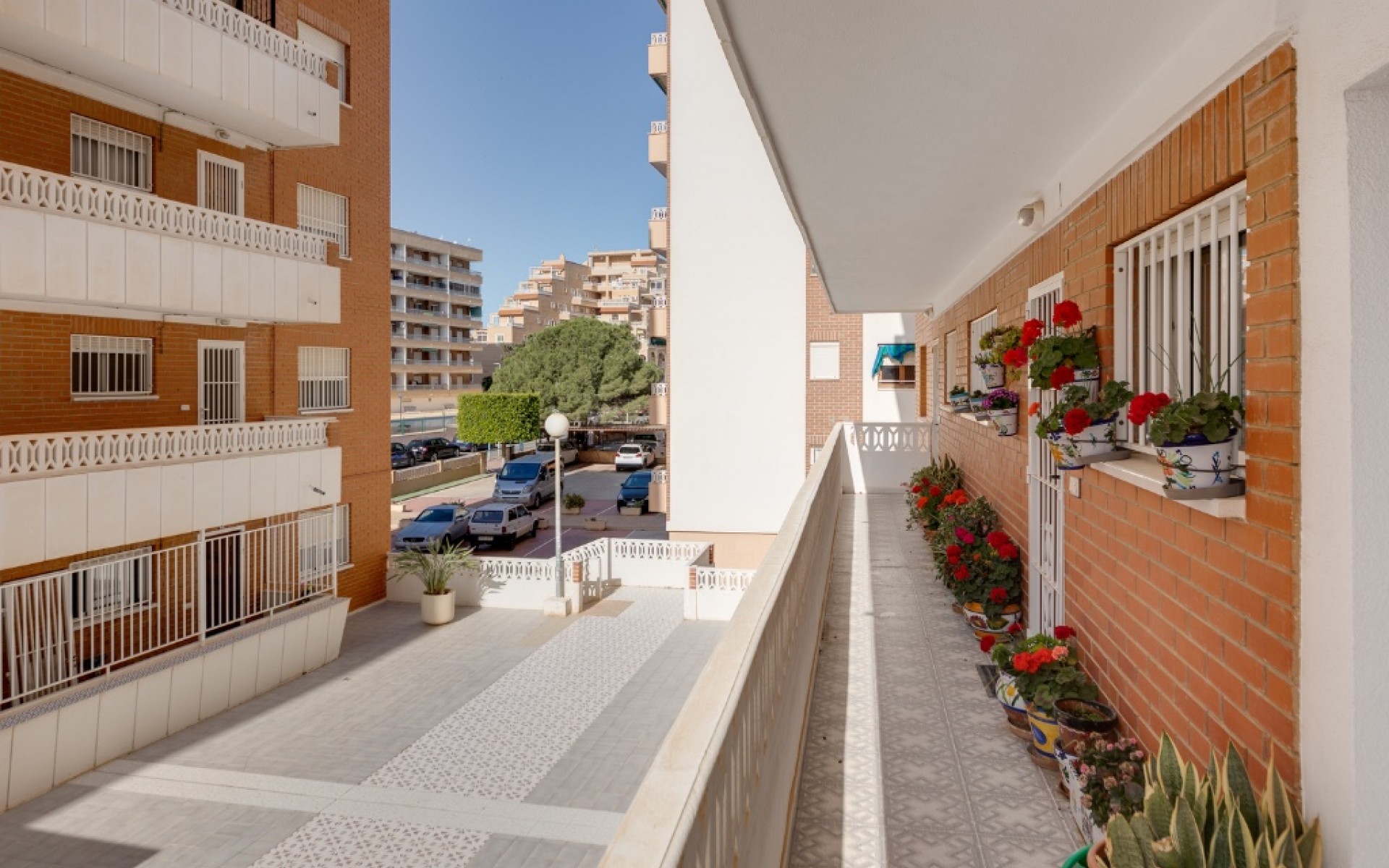 Resale - Appartement - Punta Prima