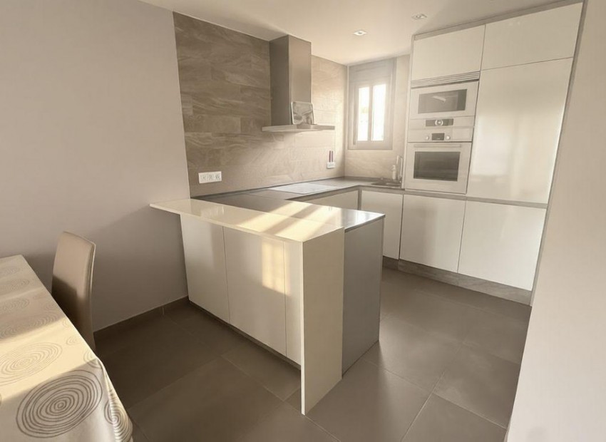 Resale - Appartement - Punta Prima