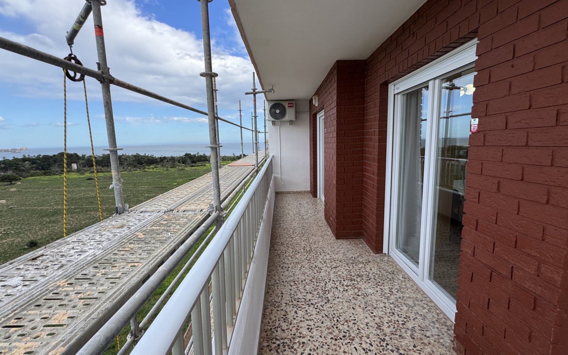 Resale - Appartement - Punta Prima