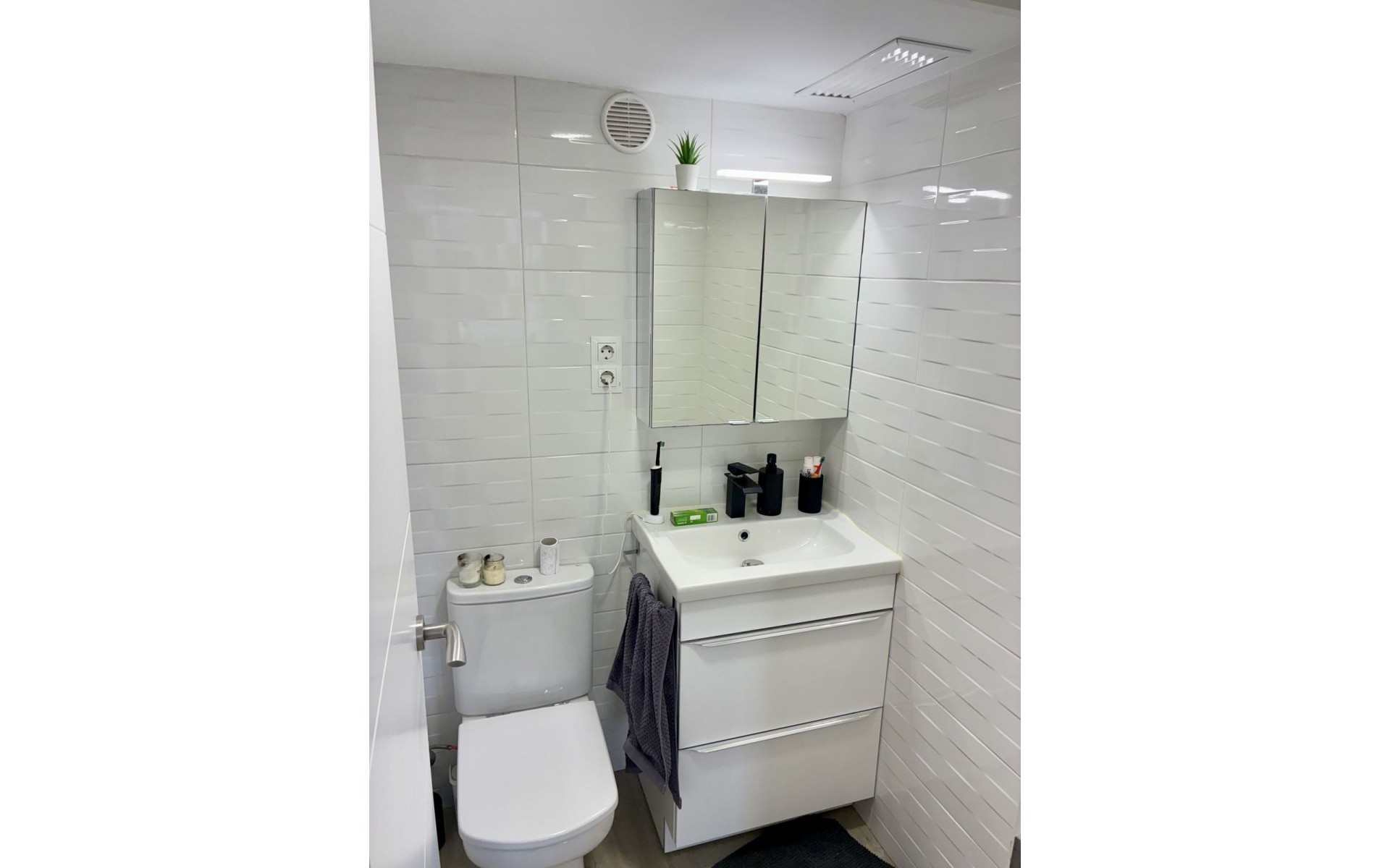 Resale - Appartement - San Juan de Alicante - Playa de San Juan