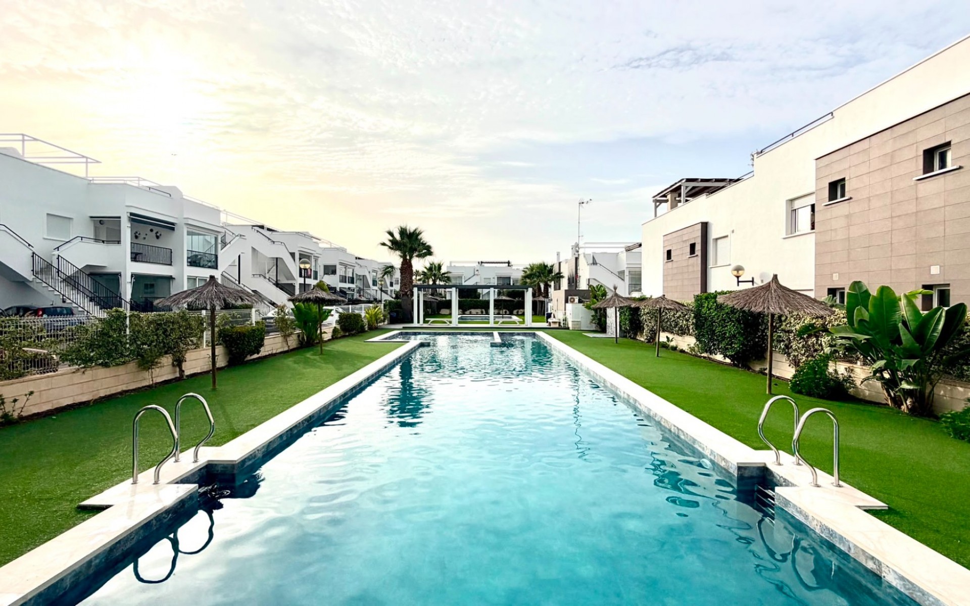 Resale - Appartement - Torrevieja - Aguas Nuevas
