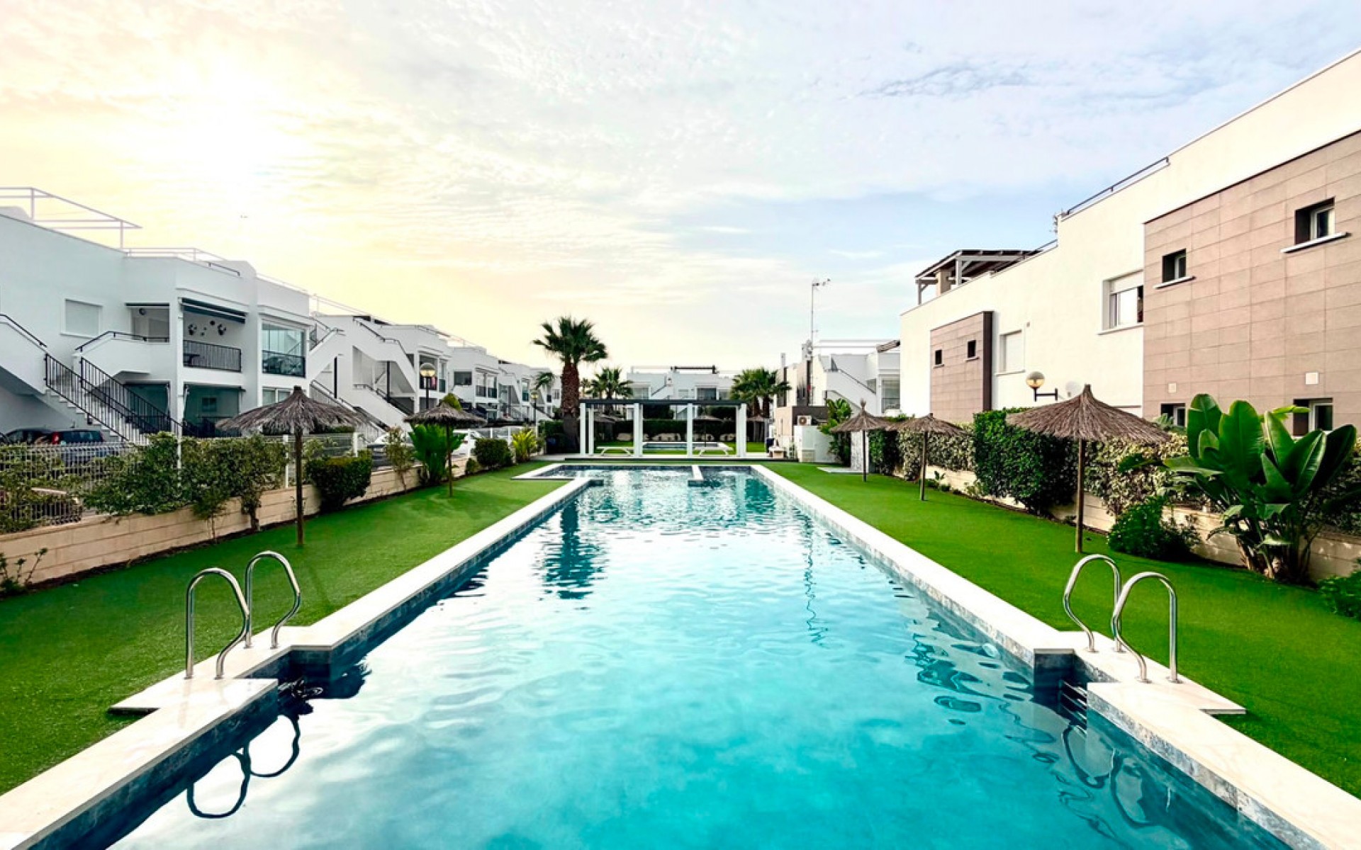 Resale - Appartement - Torrevieja - Aguas Nuevas