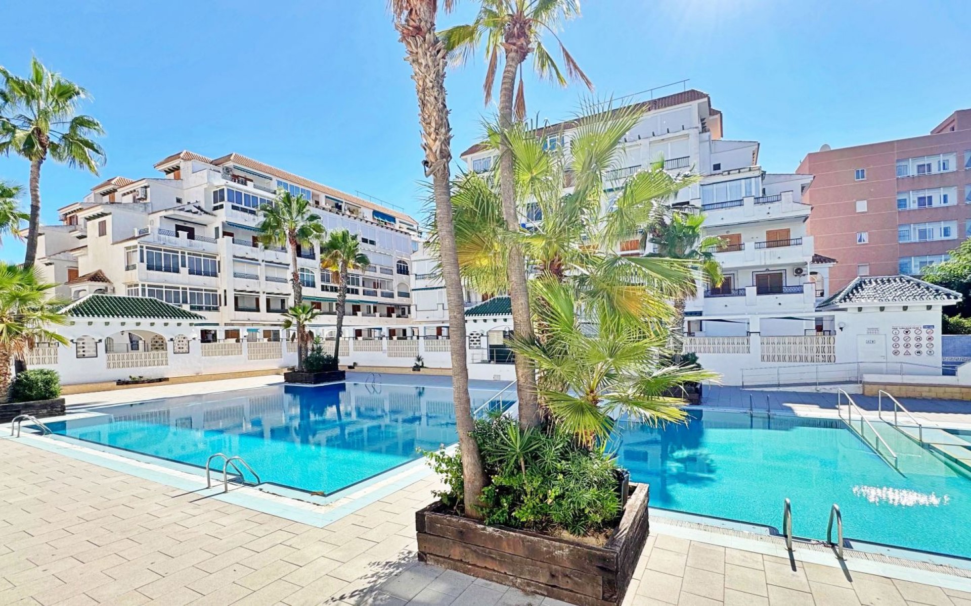 Resale - Appartement - Torrevieja - La Mata