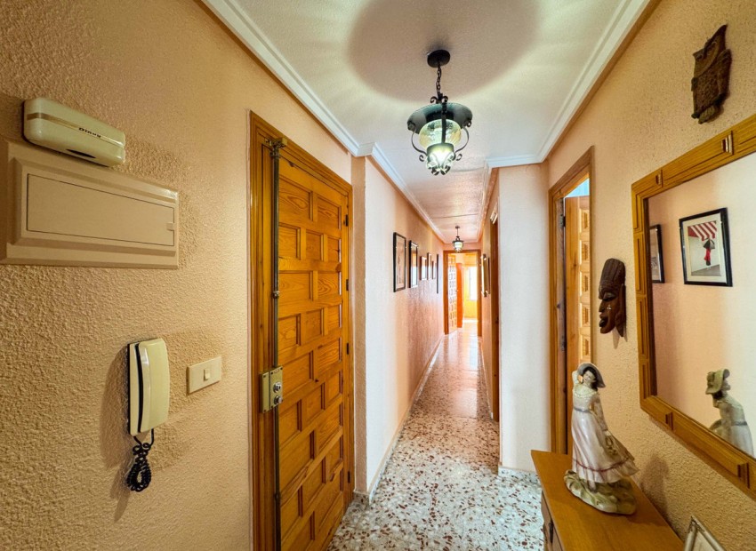 Resale - Appartement - Torrevieja - La Mata