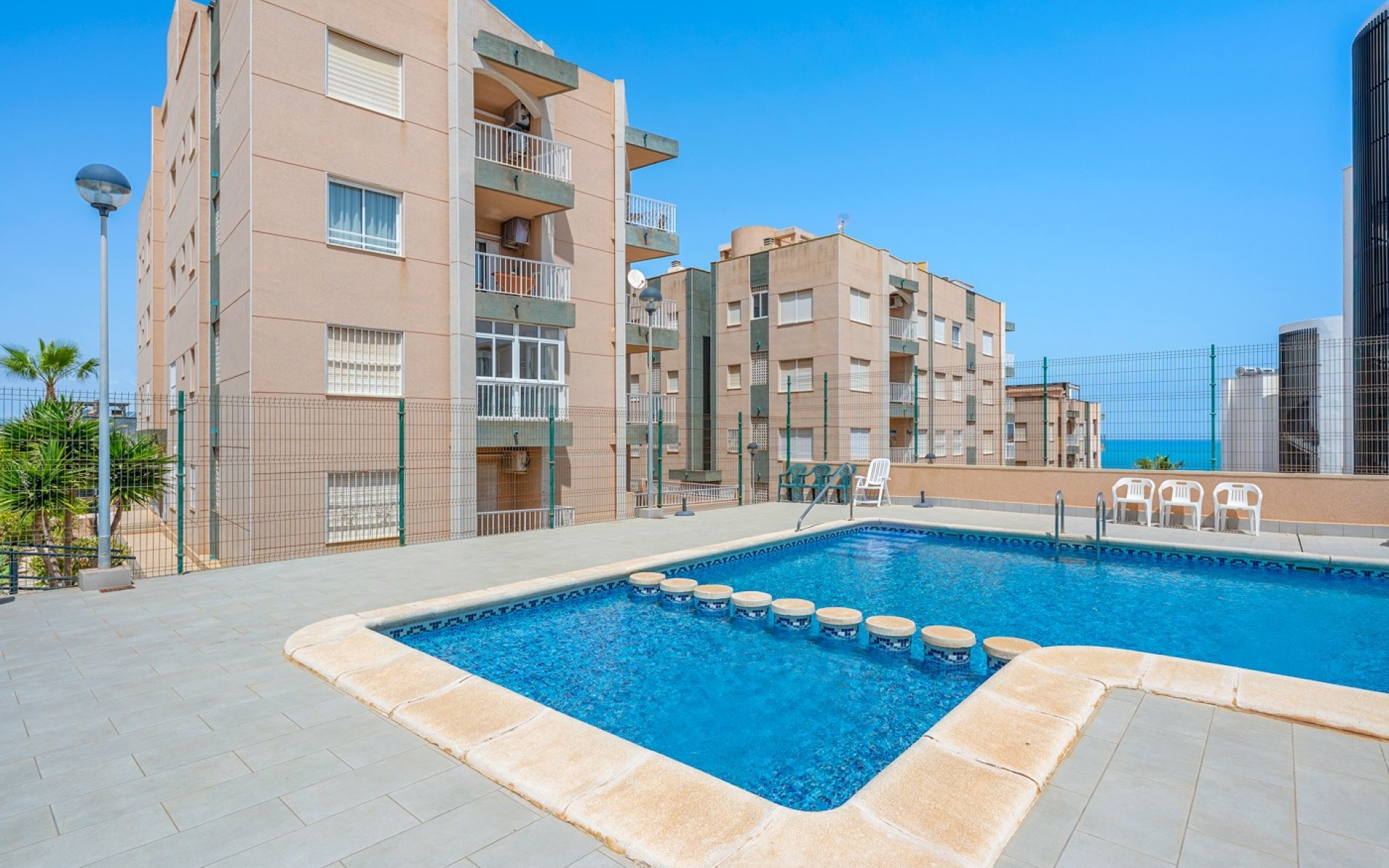 Resale - Appartement - Torrevieja - La Mata
