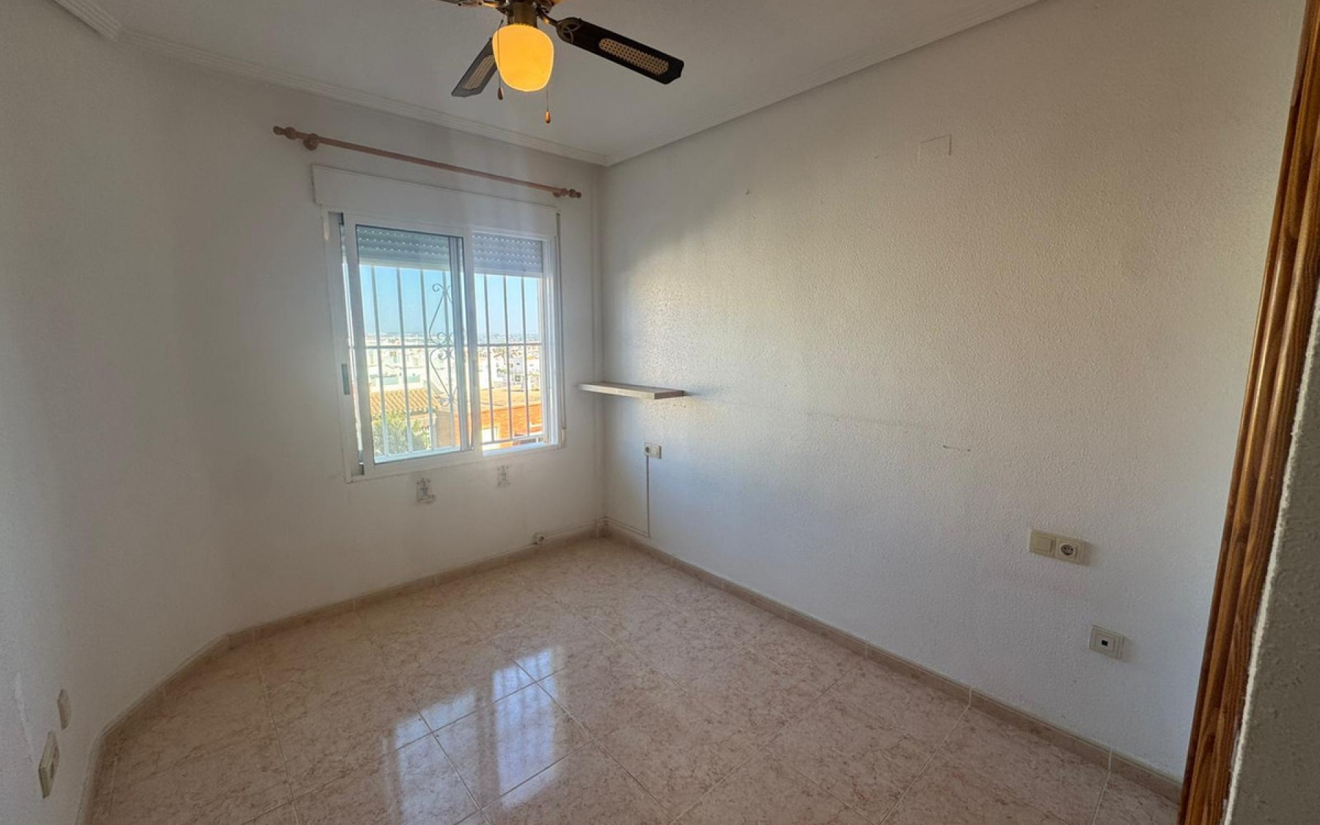 Resale - Appartement - Torrevieja - La Mata