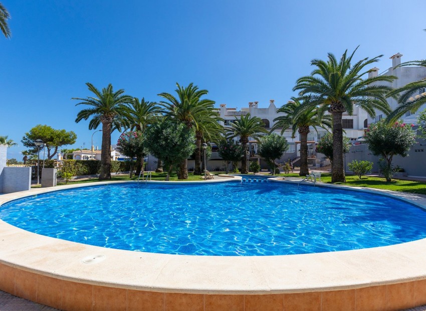 Resale - Appartement - Torrevieja - La Mata
