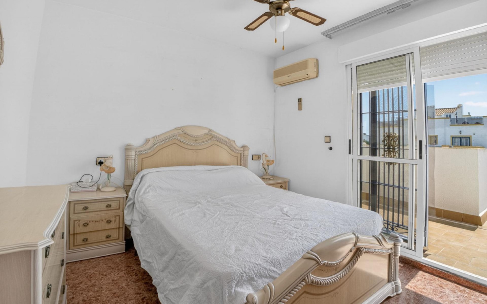 Resale - Appartement - Torrevieja - La Siesta