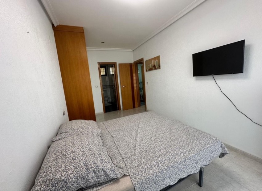 Resale - Appartement - Torrevieja - La Veleta