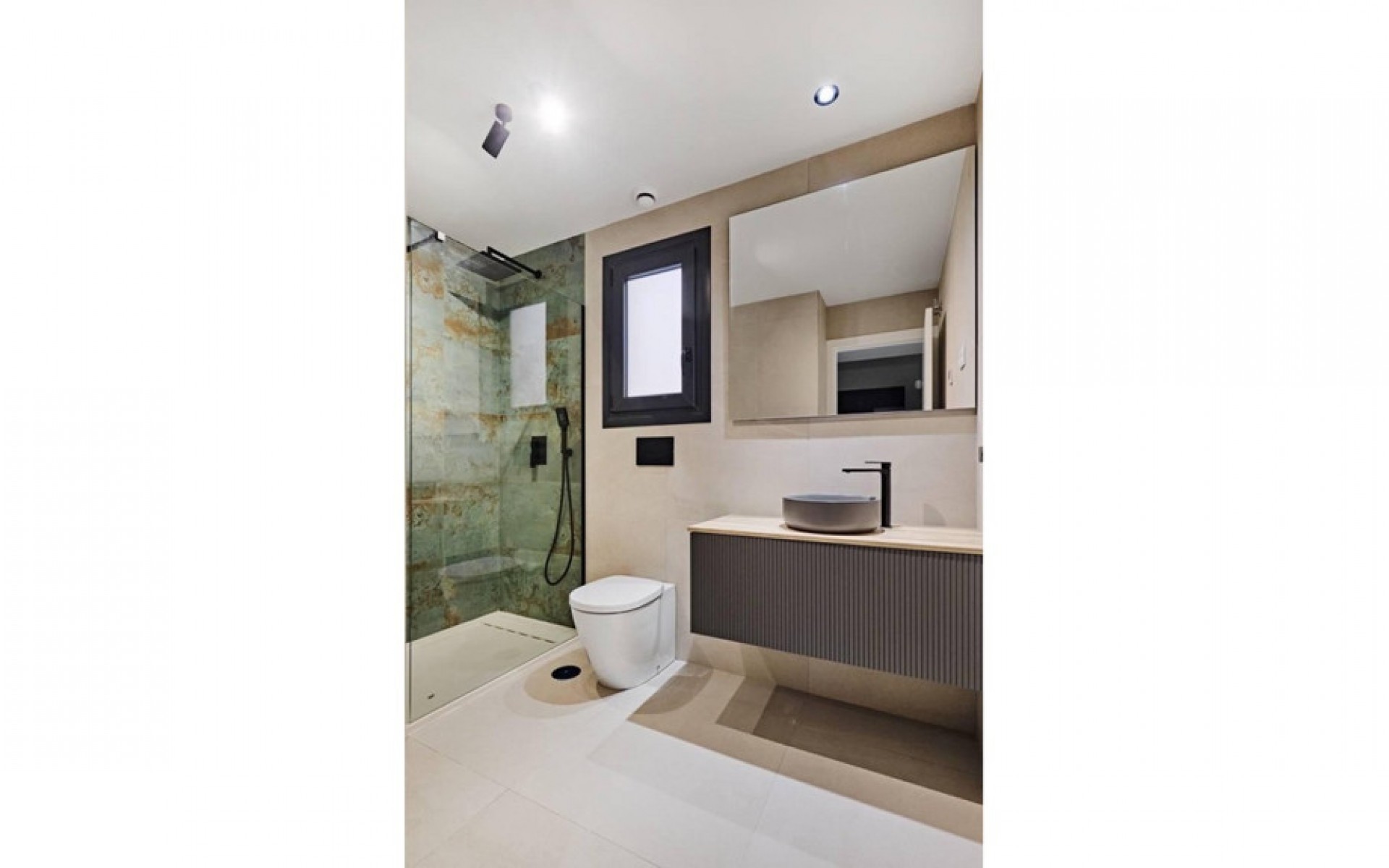 Resale - Appartement - Torrevieja - La Veleta