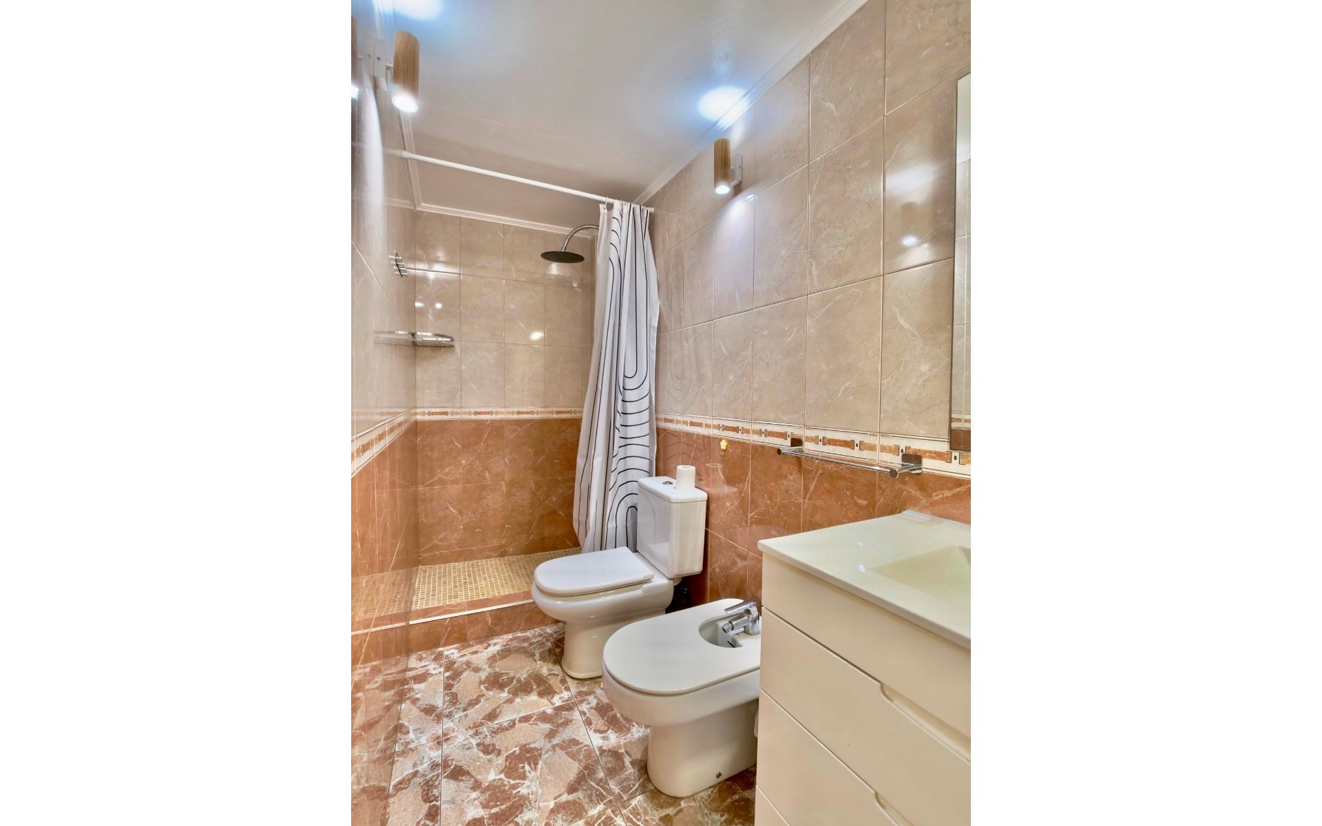 Resale - Appartement - Torrevieja - La Veleta