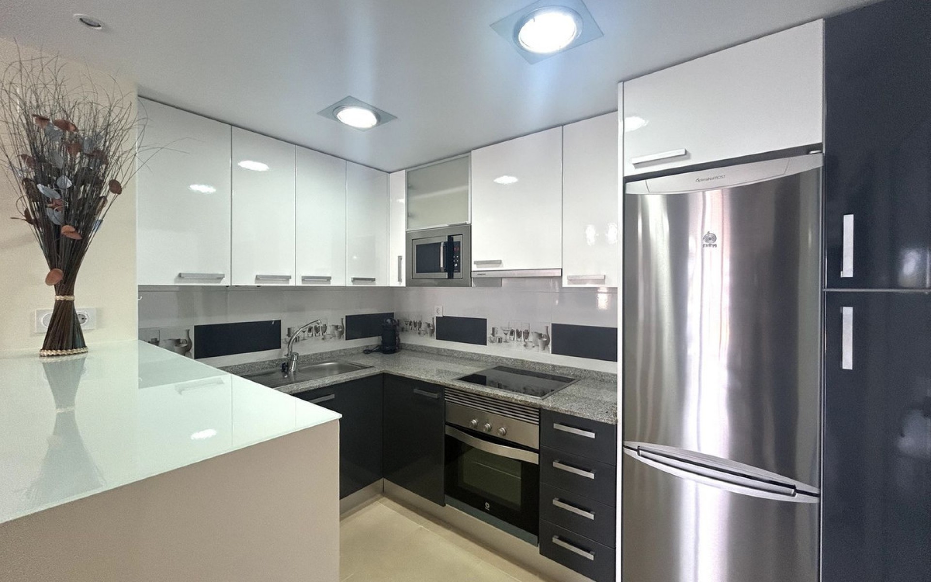Resale - Appartement - Torrevieja - Playa De La Mata