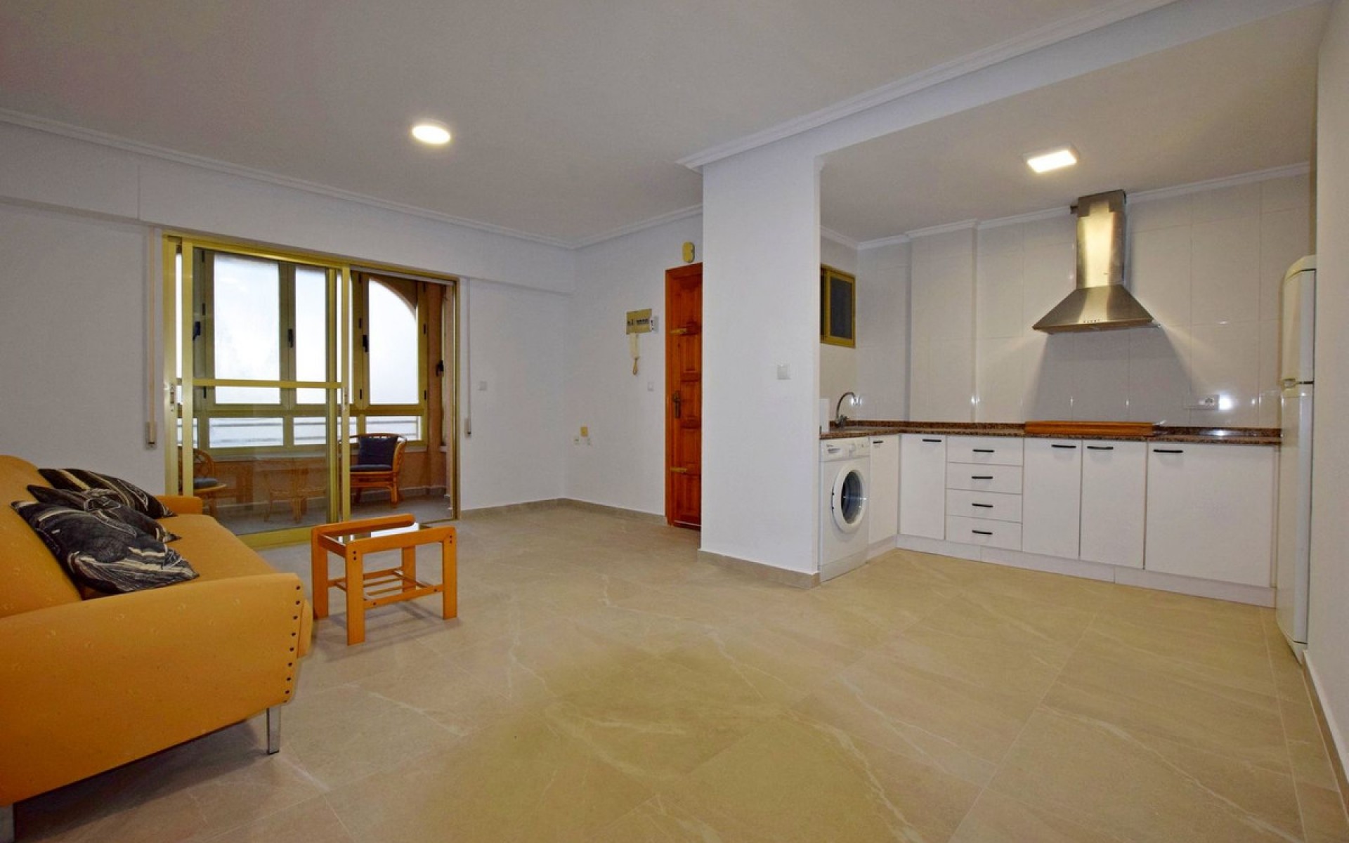 Resale - Appartement - Torrevieja - Playa De La Mata