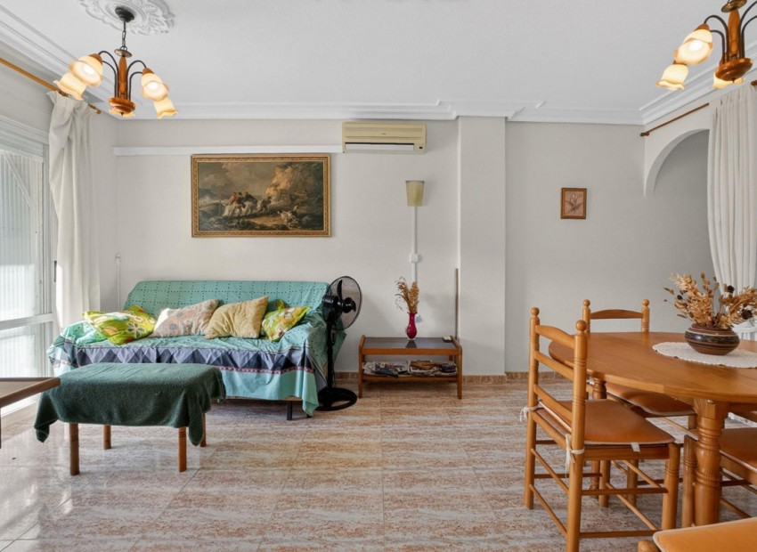 Resale - Appartement - Torrevieja - Playa de los Locos
