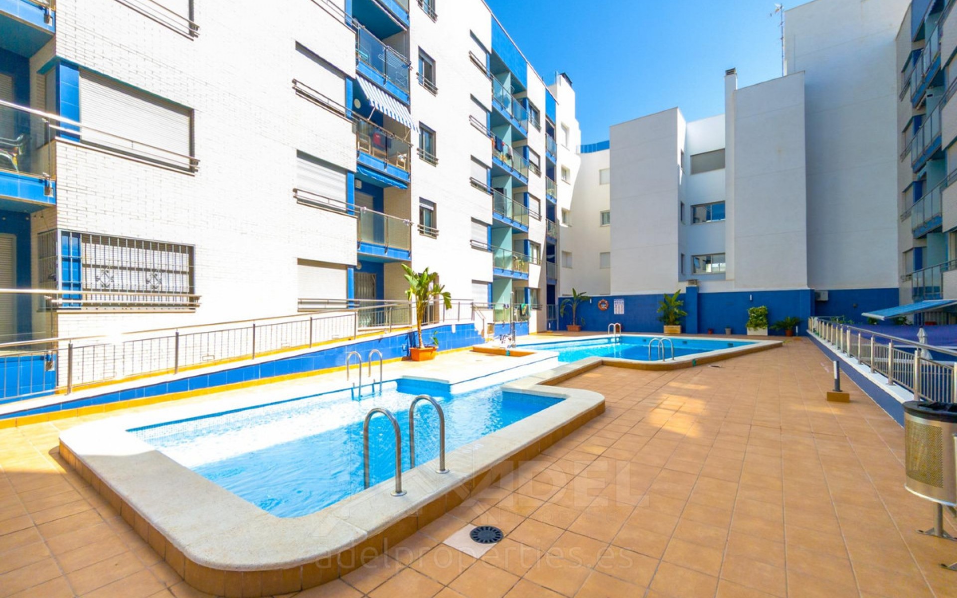 Resale - Appartement - Torrevieja - Playa de los Locos
