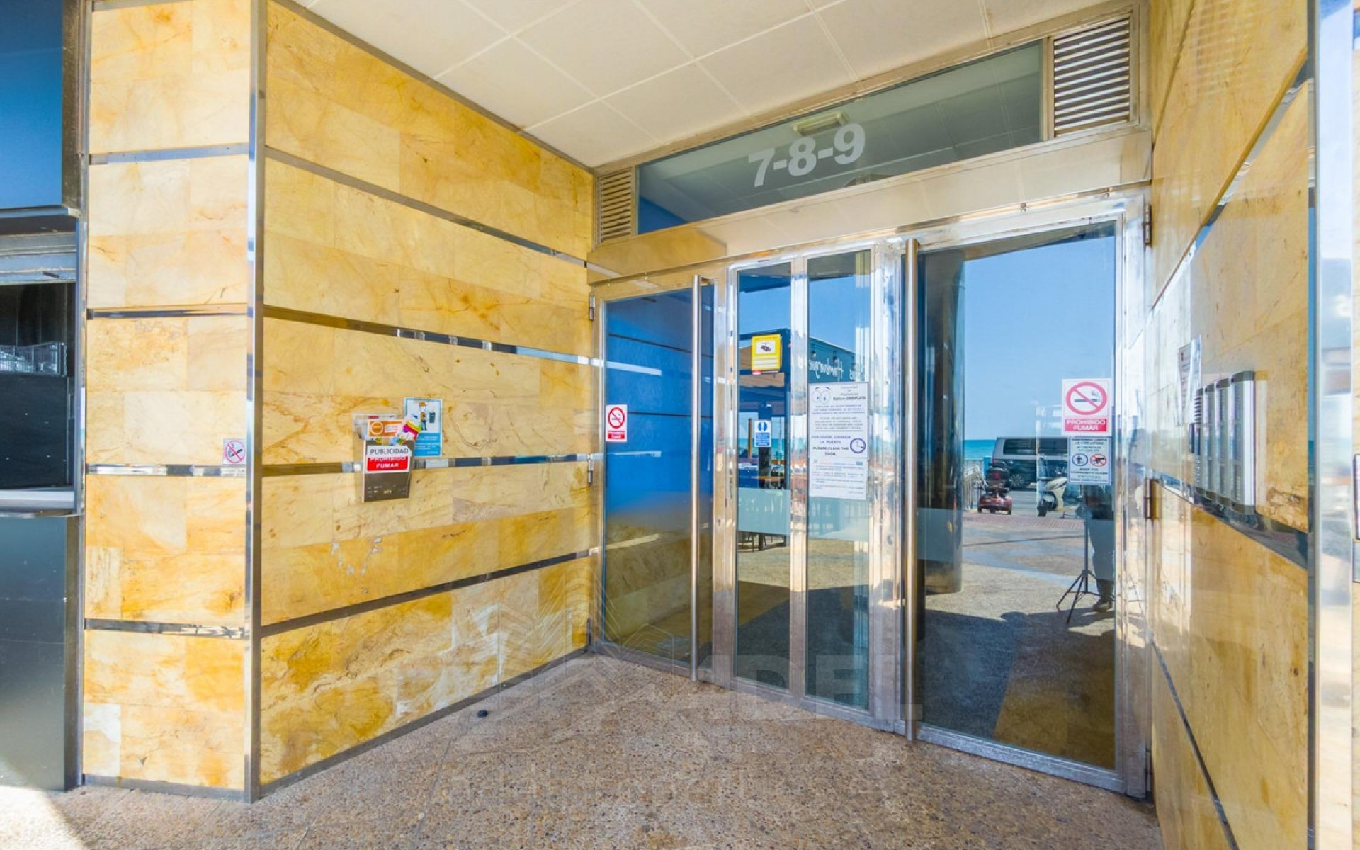 Resale - Appartement - Torrevieja - Playa de los Locos
