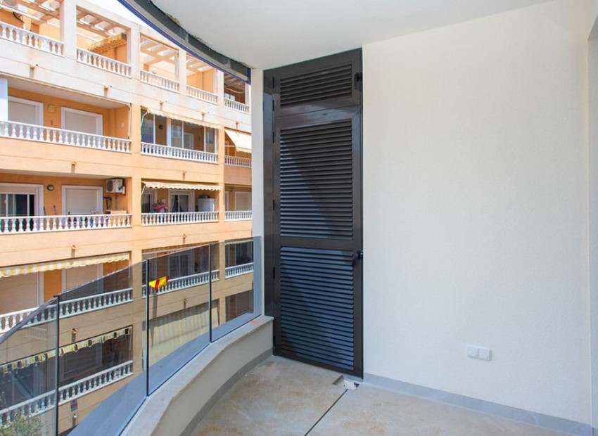 Resale - Appartement - Torrevieja - Playa del Cura