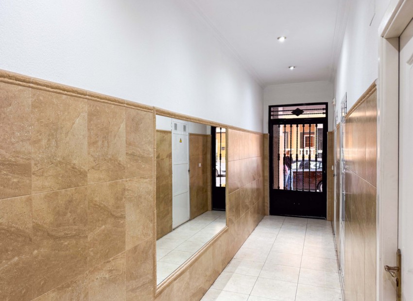 Resale - Appartement - Torrevieja - Playa del Cura