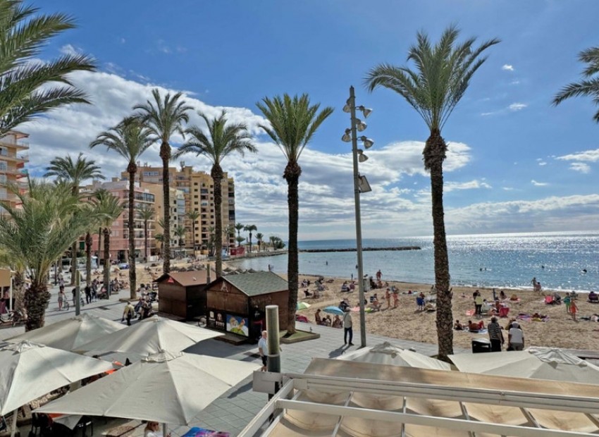 Resale - Appartement - Torrevieja - Playa del Cura