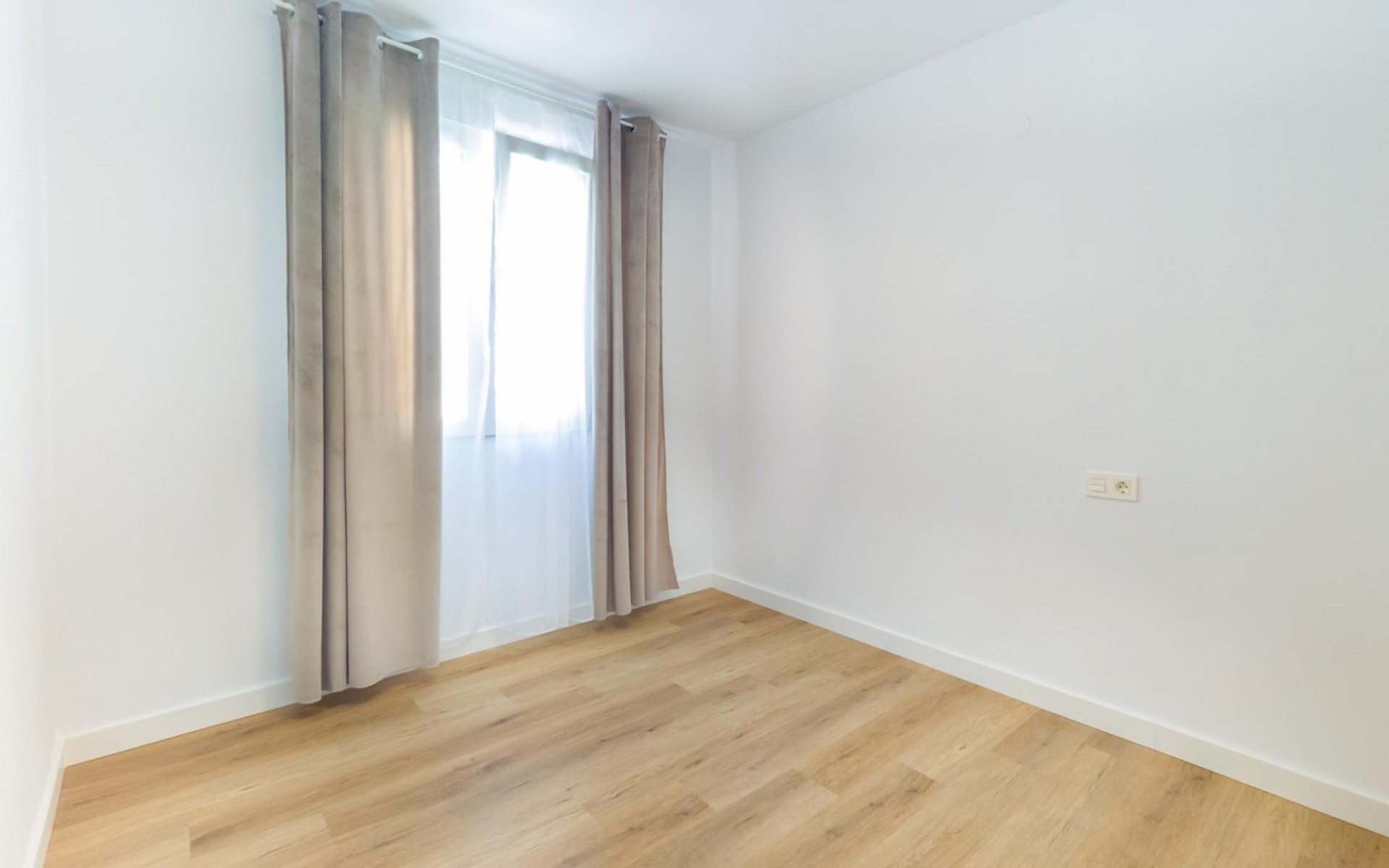 Resale - Appartement - Torrevieja - Playa del Cura