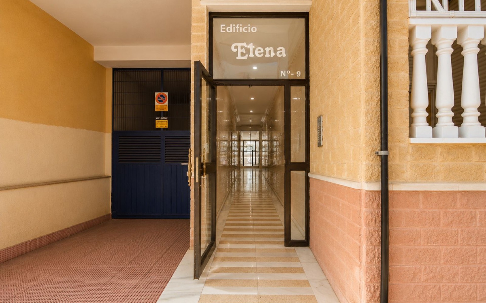 Resale - Appartement - Torrevieja - Playa del Cura