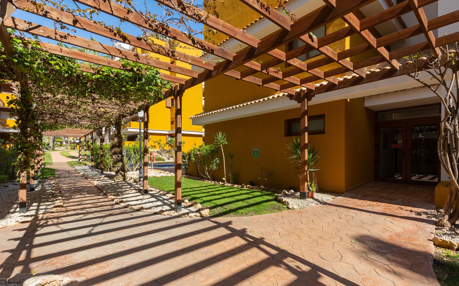 Resale - Appartement - Torrevieja - Punta Prima