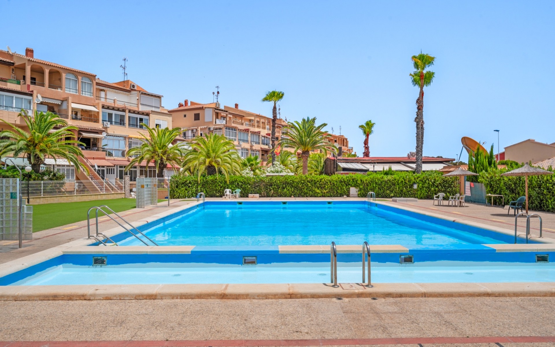 Resale - Appartement - Torrevieja - Torrevieja - Aguas Nuevas