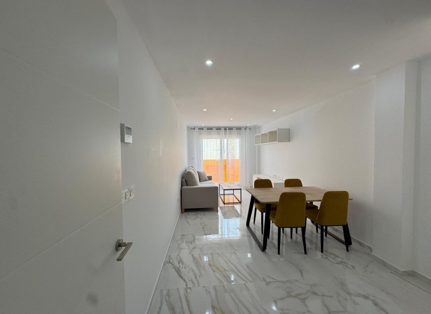 Resale - Appartement - Torrevieja - Torrevieja Centro