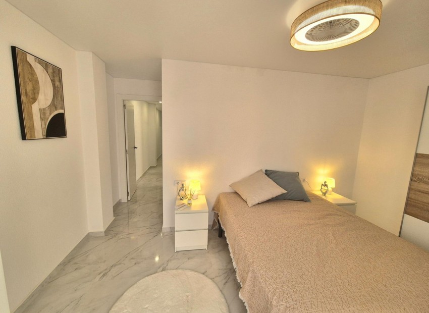 Resale - Appartement - Torrevieja - Torrevieja Centro