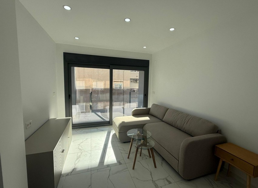 Resale - Appartement - Torrevieja - Torrevieja Centro