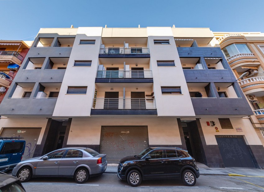 Resale - Appartement - Torrevieja - Torrevieja Centro