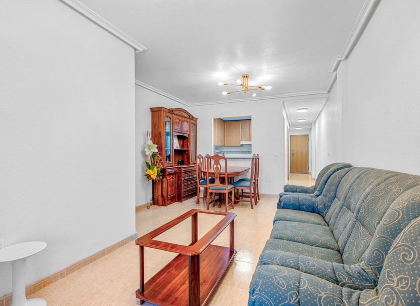 Resale - Appartement - Torrevieja - Torrevieja Centro