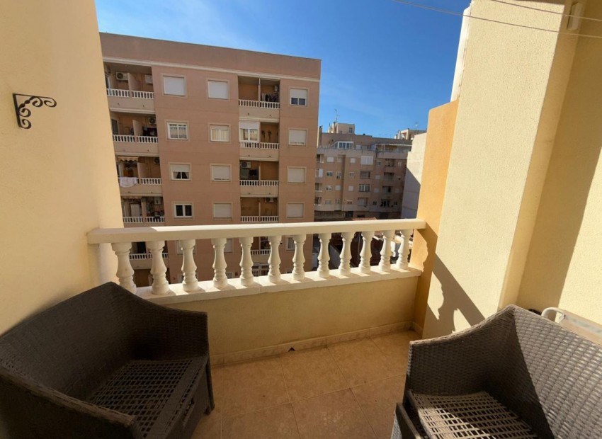 Resale - Appartement - Torrevieja - Torrevieja Centro