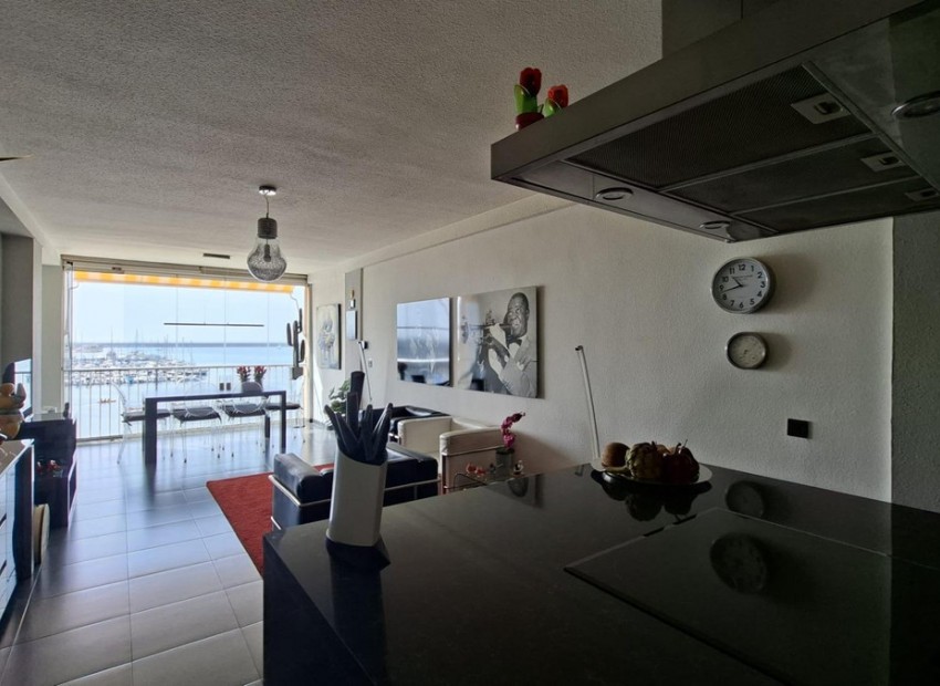 Resale - Appartement - Torrevieja - Torrevieja Centro