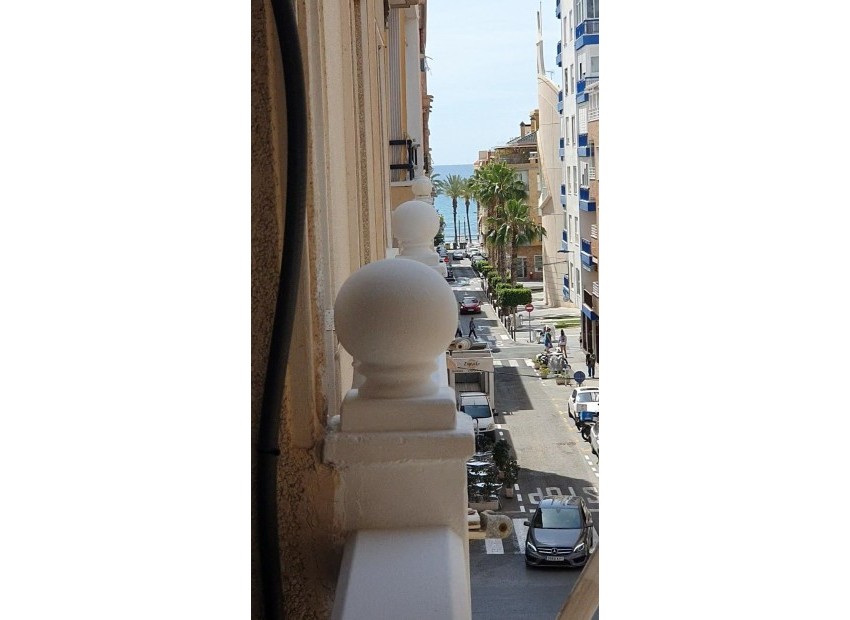 Resale - Appartement - Torrevieja - Torrevieja Centro