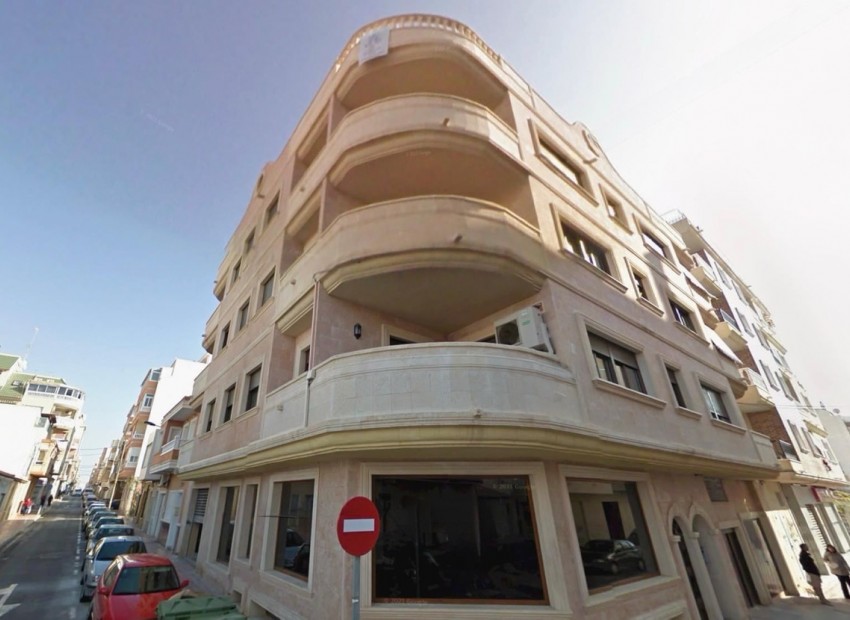 Resale - Appartement - Torrevieja - Torrevieja Centro
