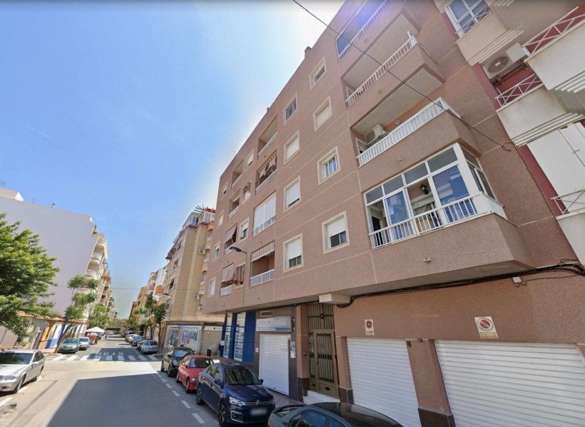 Resale - Appartement - Torrevieja - Torrevieja Centro