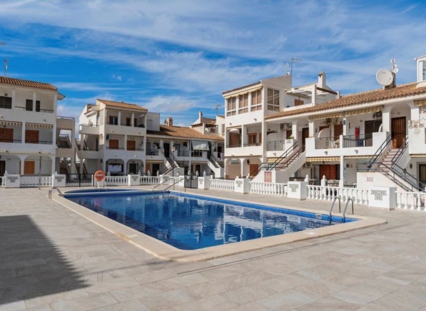 Resale - Appartement - Torrevieja - Torrevieja Centro