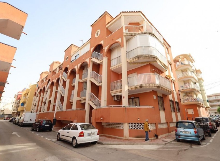 Resale - Appartement - Torrevieja - Torrevieja Centro