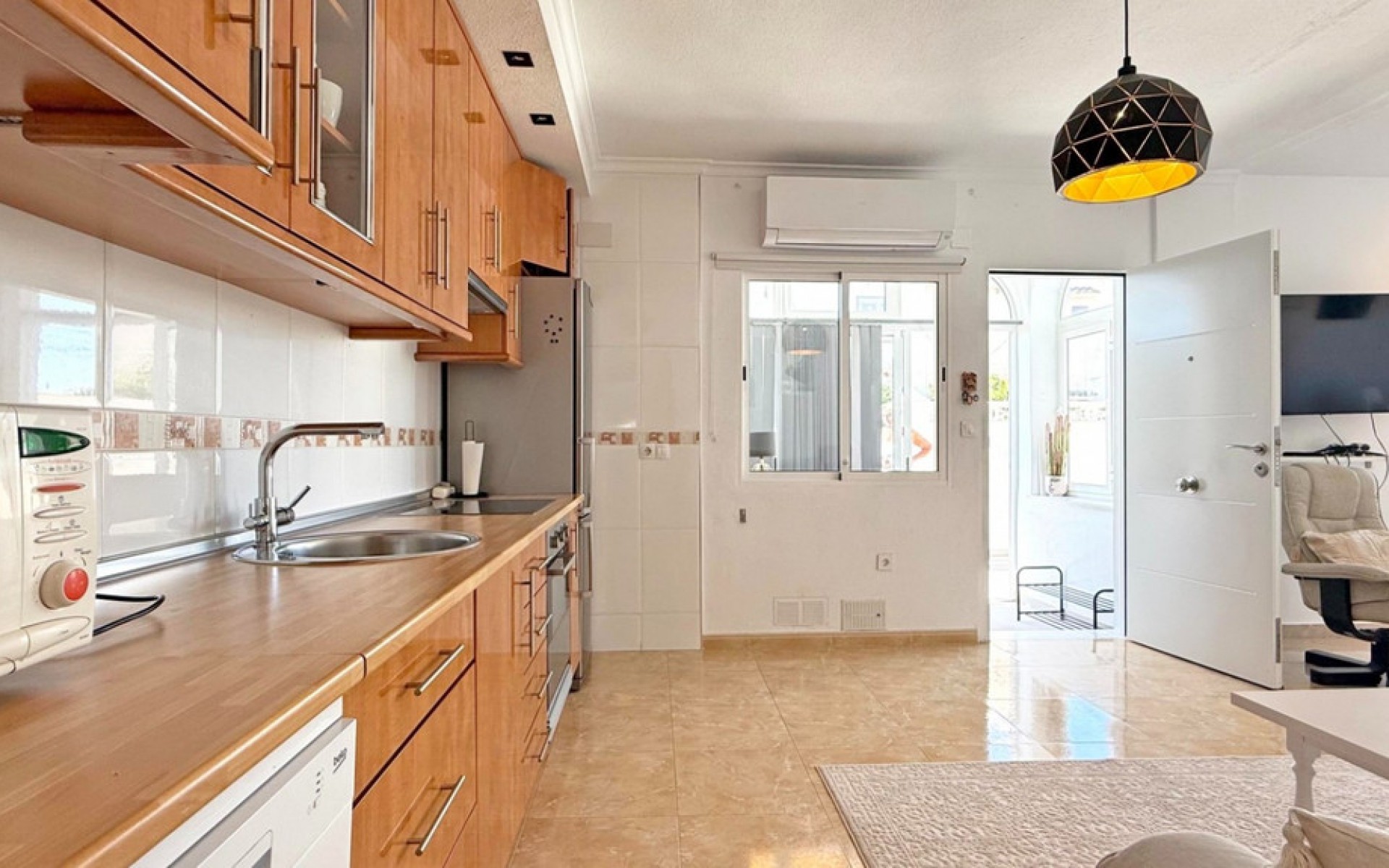 Resale - Appartement - Torrevieja - Torrevieja Centro