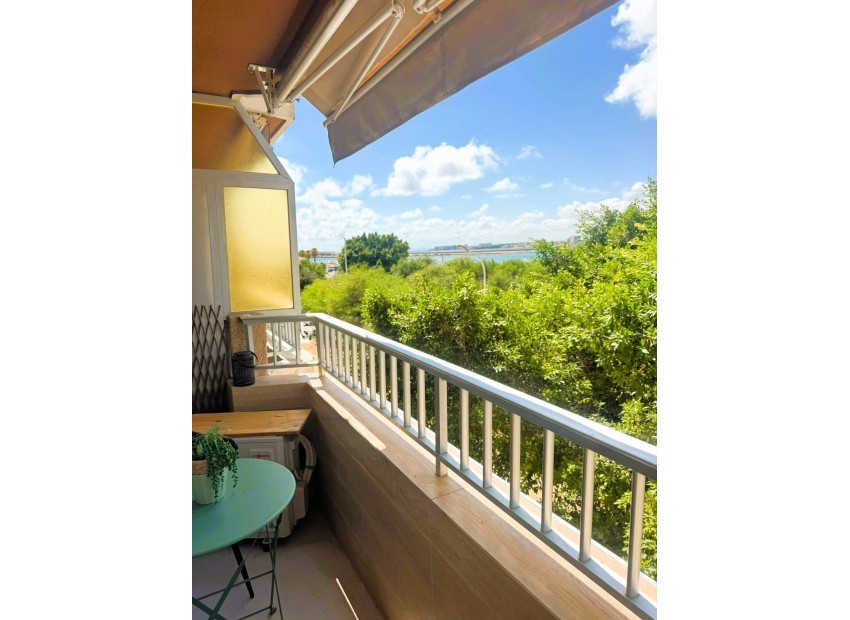 Resale - Appartement - Torrevieja - Torrevieja Centro