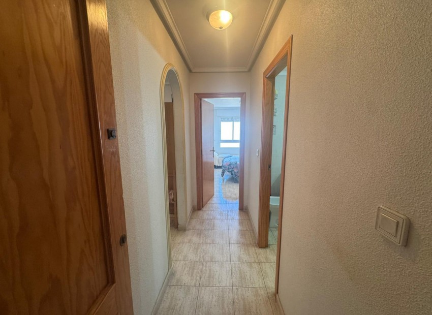 Resale - Appartement - Torrevieja - Torrevieja Centro