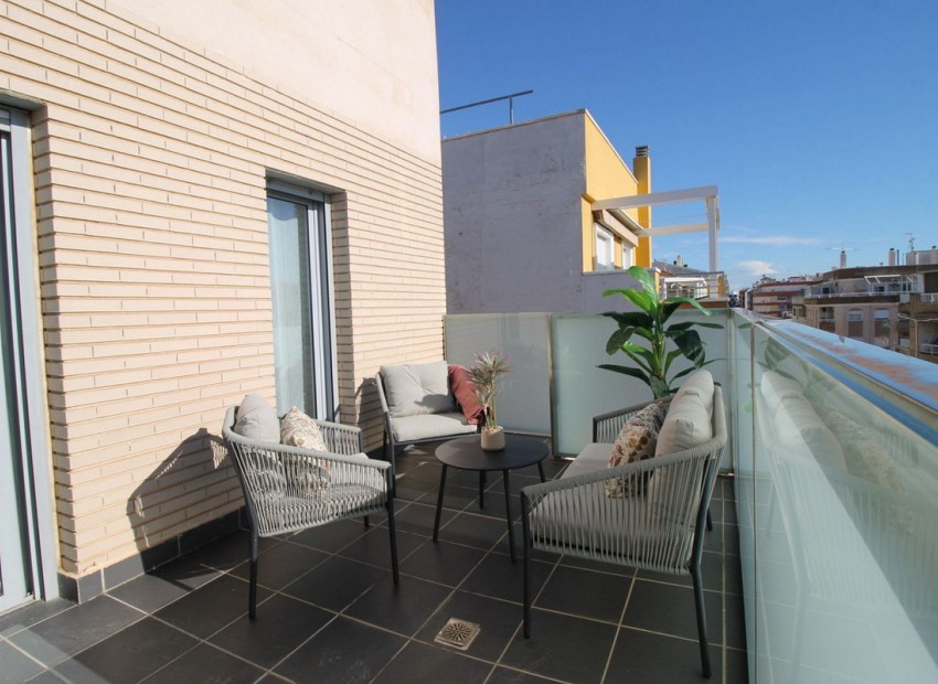 Resale - Appartement - Torrevieja - Torrevieja Centro